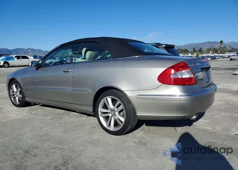 2008 Mercedes-Benz Clk 350 из США, поврежденный, VIN WDBTK56F18F236129